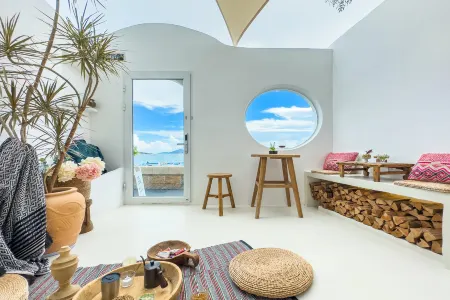 Dongshanyuuye·BOHO Exotic Seaview Homestay (Nanmenwan Branch) Отели рядом с достопримечательностью «Tongshan Ancient City»