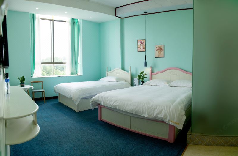 Yipin Yousu Hotel (Guilin Liangjiang Airport Branch)