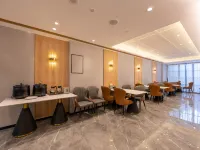 Super8 Hotel (Beijing Gongti Sanlitun Taiguli) Các khách sạn gần Sân vận động Công Nhân
