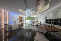 Ouyue Yuerongshe Feiyi Art Hotel (Wutian Old Street Branch)