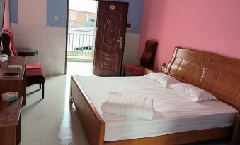 Tiantian Apartment (Huawei Road)