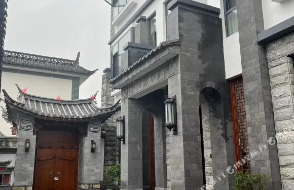 洱源鳳羽張記民宿