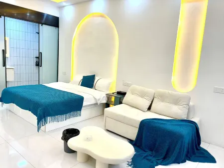 ChenDong  Homestay Отели рядом с достопримечательностью «Nanxun Building»