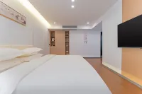 Floral Hotel · Huanxi Shadaili Hotel (Moda Lou Store) Hotels in Xuan'en