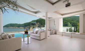 Confession Villa | 180° Premium Seaview · Relaxing Stunning Sunrise · Designer Pool Qixin Homestay