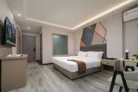 Lexiang Smart Homestay - Inns