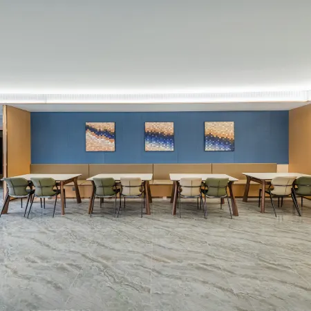 Yilong Anyue Hotel