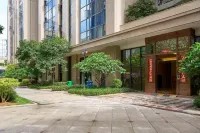 TripPlus holiday  Hotel (Xiamen Exhibition Center Guanyinshan Square Hecuo Subway Station Branch) Hotels in IslandRingBlvd/Huangcuo Beach/Convention Center