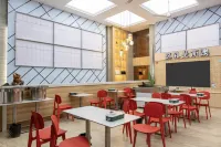 星辰見海美宿（青澳灣北迴歸線廣場店） 南澳住宿飯店