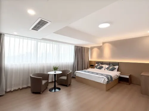 Shell Hotel (Huaibei Golden Eagle Plaza Coach Station)