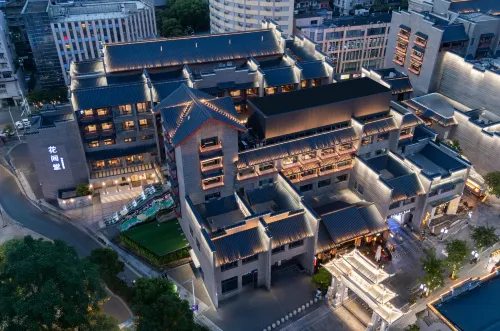 Blossom Attic Wanshou Palace Nanchang
