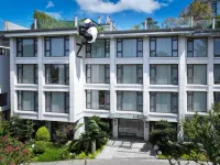 Z HOTEL (Qingchengshan) Hotels near Site of Mangcheng Ancient City