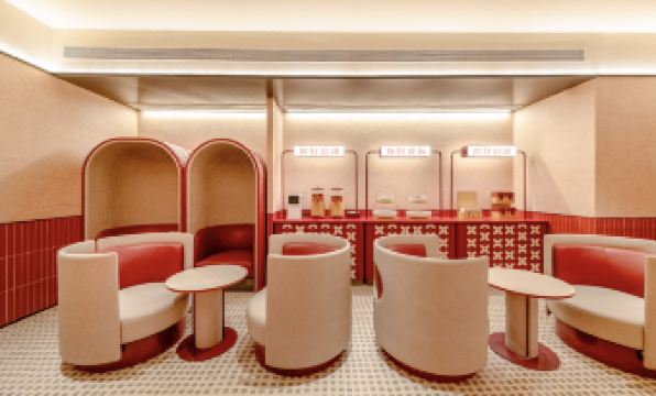 Ni Hao Hotel (Qianlingshan Park Beijing Road Subway Station)