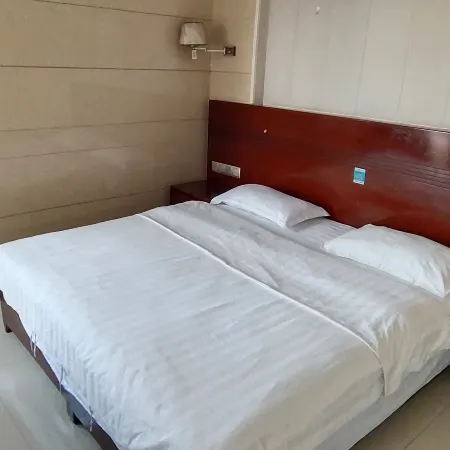 Yuelianggong  Business Hotel