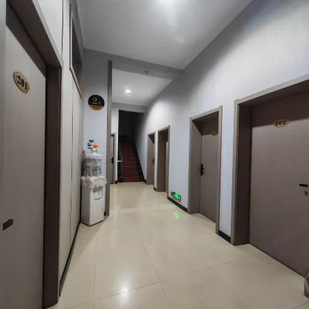 Yuejia Express Homestay (Kailiu Line)