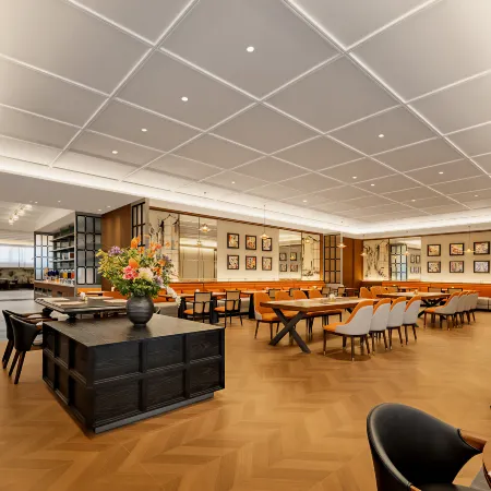 EARL FAMILY HOTEL (Zhenxing Road Cross-border E-commerce Park)