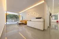 Songpinggou Shanshui Yunju Hotel - parking