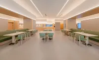 全季酒店（貴陽噴水池地鐵站店） - 停車場