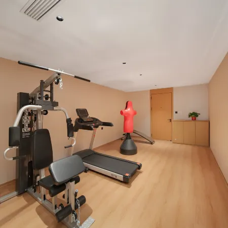 Nianju Fashion Hotel (Huashang Avenue Shangqiu Institute of Technology)