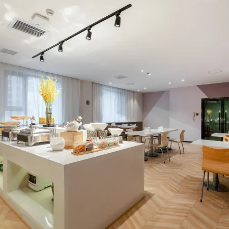 Starway Hotel (Yan'an Baota Mountain Erdao Street)