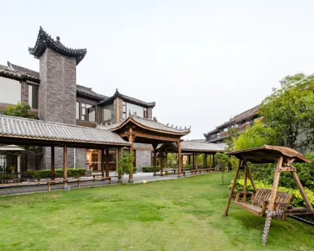 Kaifeng Qingming Shangheyuan Haitang Flower Hotel Hotels in Kaifeng