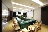 Suyin Hotel (Nanchang Station Qingshanhu West Subway Station Branch)