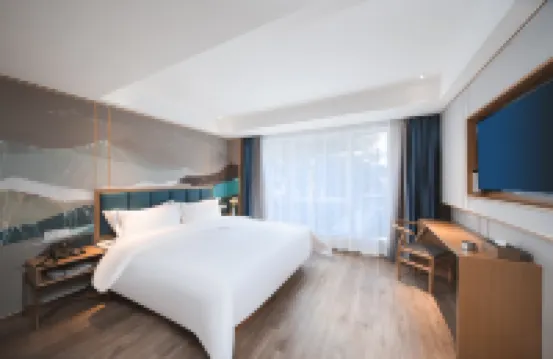 Qingmu Select Hotel (Chaohu Wanda Plaza Xiangyang Road)
