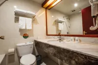 Yayuan Hotel Hotels in Tongling