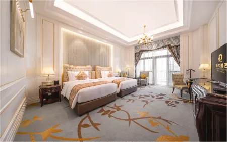 Yichang Evergrande Hotel