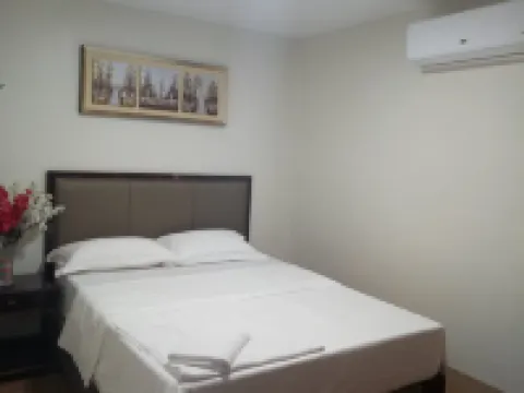 Meaco Royal Hotel - Batangas City Hotels in Batangas