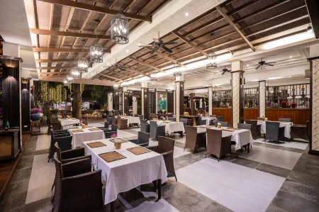 Legendha Sukhothai Resort Отели рядом с достопримечательностью «Wat Traphang Tong Lang»