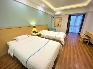 Binzhi Convenient Apartment (Qinzhou Hengji Plaza)