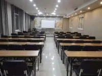 Qingxu Xinjiatong Hotel