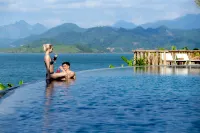 Mai Chau Hideaway Lake Resort - Pool