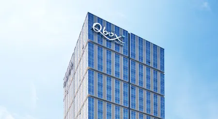 Q-Box Hotel Shangqiu Expo Center Отели рядом с достопримечательностью «Shangqiu Polytechnic (Shenhuo Avenue)»