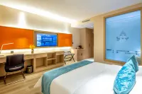 Garden Holiday Hotel (Taiyuan South Central Branch) Hotels near Taiyuan South Railway Station