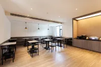 HanTing Hotel (Kangding Xinduqiao Town) - 2-Star