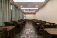 シ帰山峽民俗中国式旅館