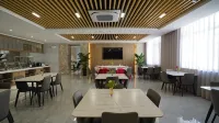 Longyue Boutique Business Hotel (Weihai Railway station Hanlefang Branch)