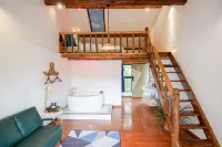 Kunming Ximeng Ayu Sheye Homestay (Changshui International Airport Branch) Отели рядом с достопримечательностью «Yunnan Vocational and Technical College of Agriculture Multi-media Classroom (Three)»