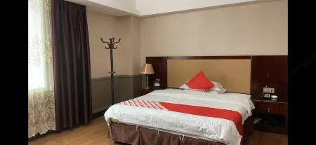 Huayang Hotel