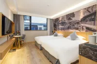 Suzhou Overseas Chinese Hotel - Balkon