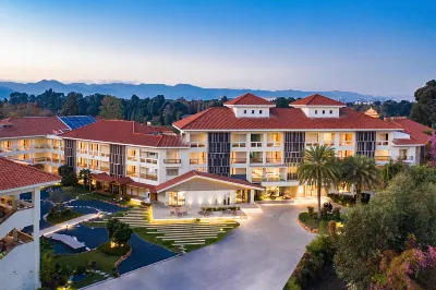Jianguo HIDDEN Hotel (Kunming Dianchi Haigeng Park) Hotels near CPC Yunnan Provincial Committee Party School
