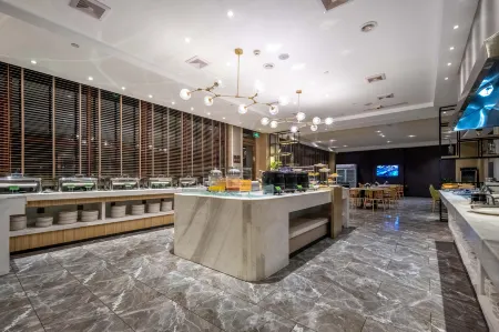 U-Win Hotel (Baoding Hi-Tech Zone Baobai Shopping Square) Отели рядом с достопримечательностью «Baoding Zoo»