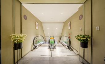 Home Inn - neo Shekou Building East Corner Metro Station