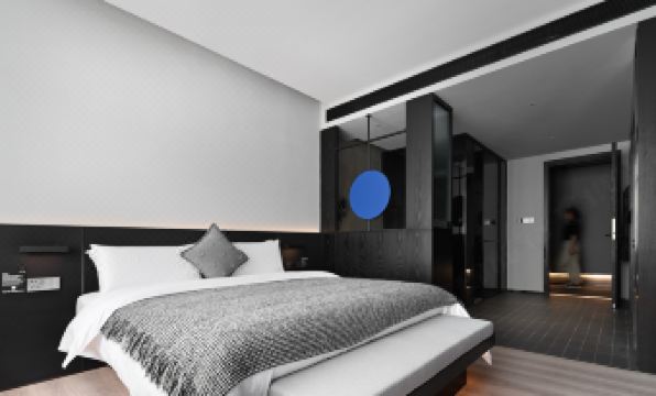 LIA Hotel (Shenzhen Qianhai Baoan Center Fanshen Subway Station)