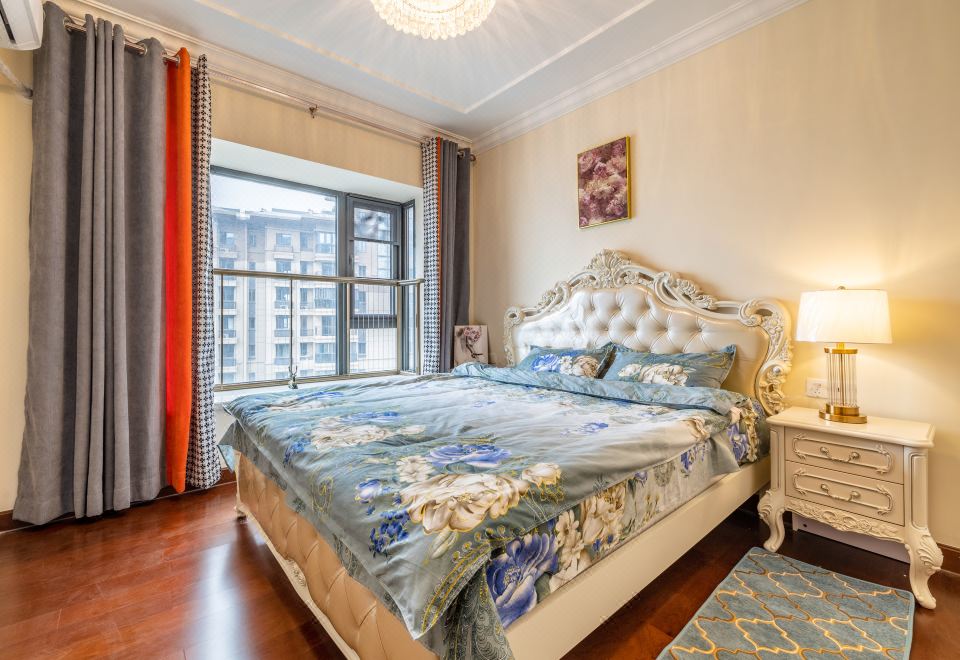 Very beautiful Apartment 단지 내부 정원
