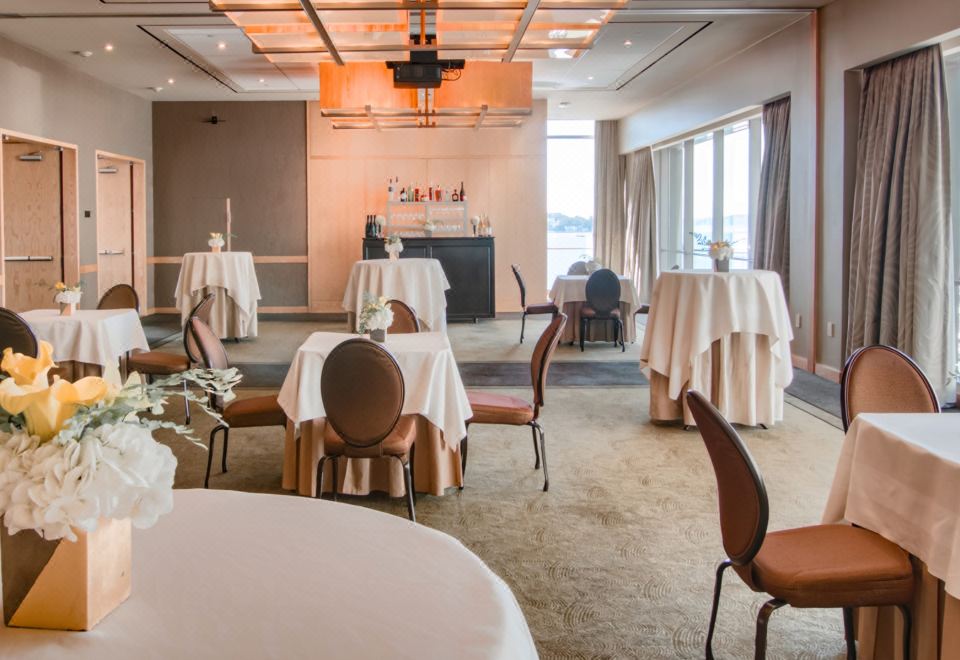 포시즌스 호텔 수영장