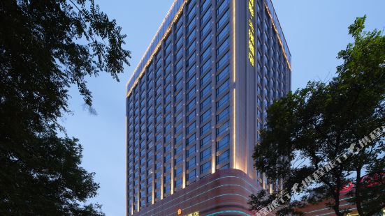 Li Cai Tian Qi Hotel