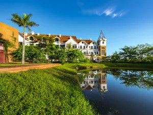 silver beach resort danzhou